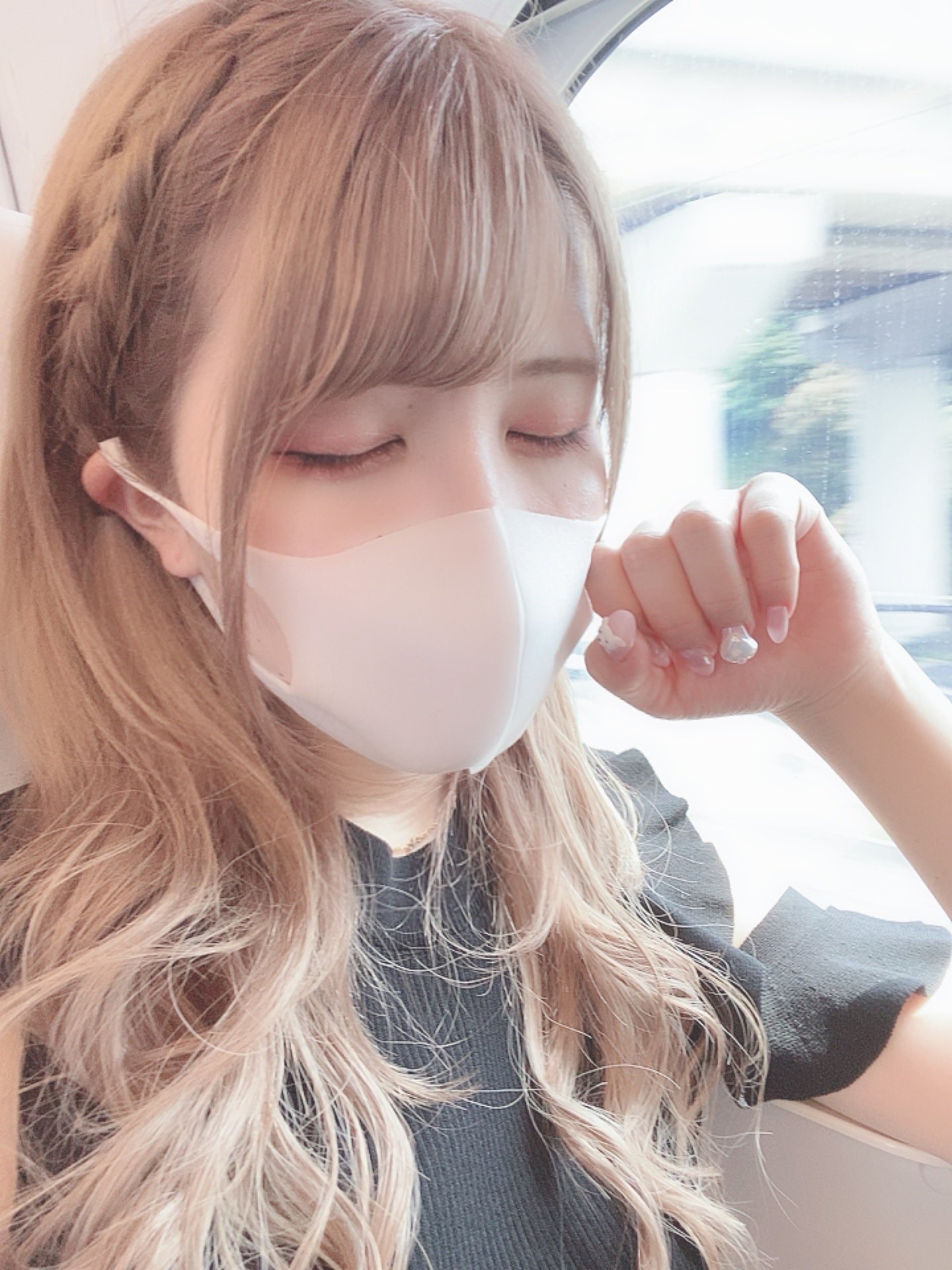 [FC2-PPV-1926346] 【無】SSS級超美人女大生！前女公關可愛MAX的女子！F罩杯超絶身材！【個人攝影】