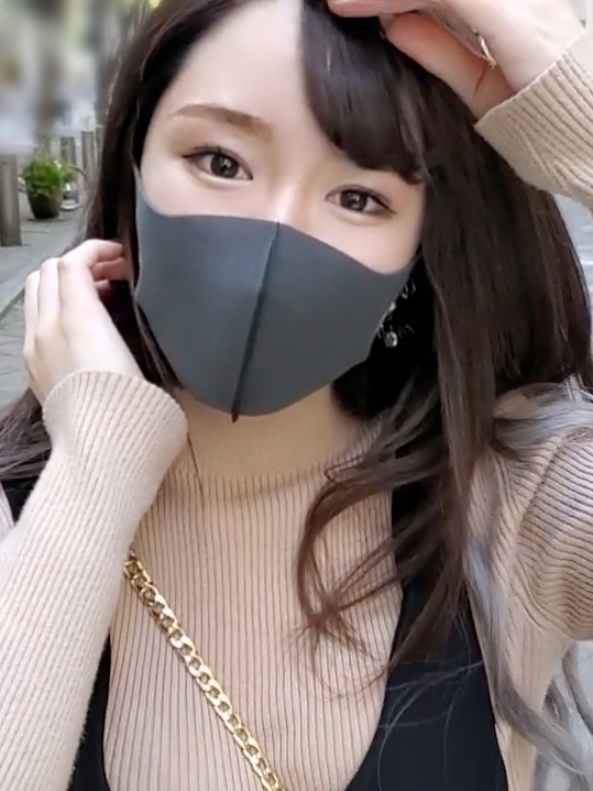 [FC2-PPV-1904471] 【無修正】現役服飾店員遊說工作返家中出！！