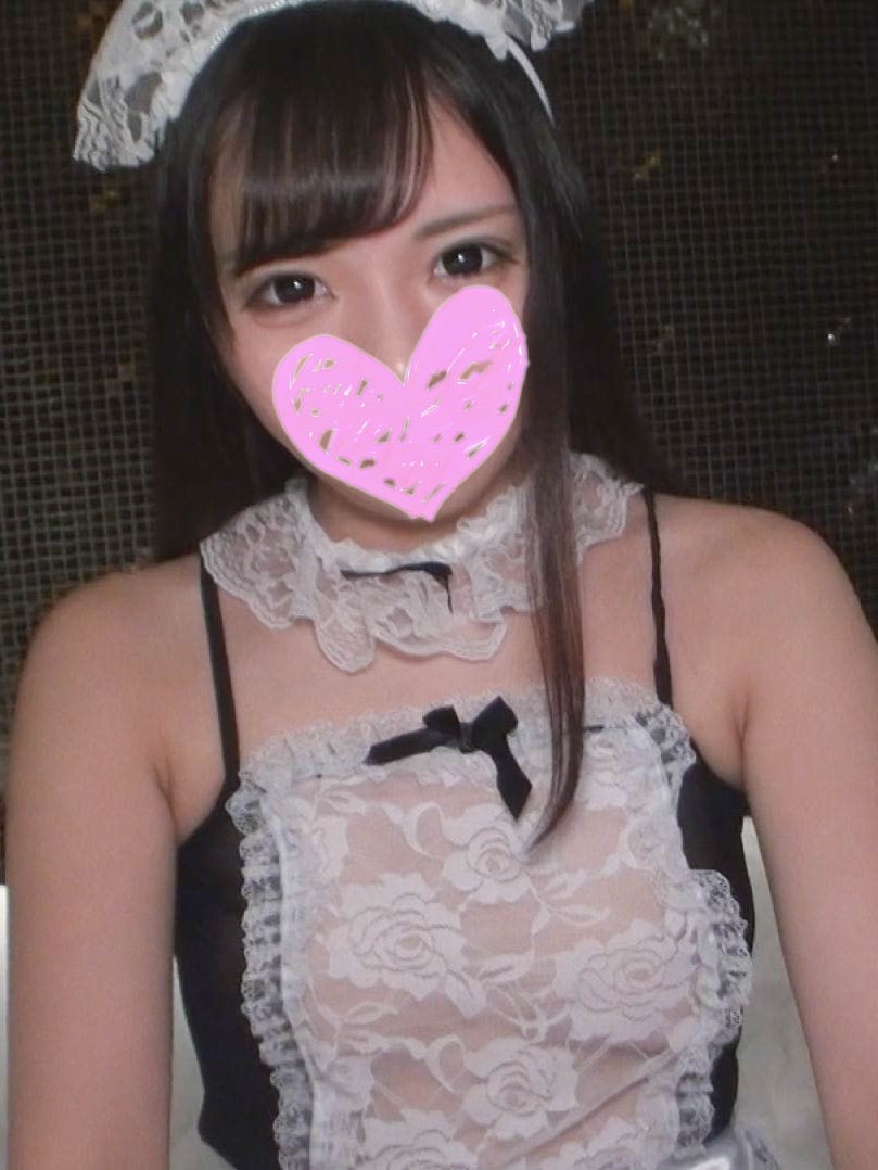 [FC2-PPV-1795616] 【無修正】那位超S級學生美少女按摩妹未來裝扮女僕裝無套抽插中出性愛!!