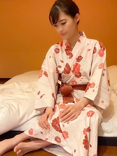 [FC2-PPV-1619785] 在老公不知道的地方認真愛合 與浴衣美人妻一整晩懷孕做愛！