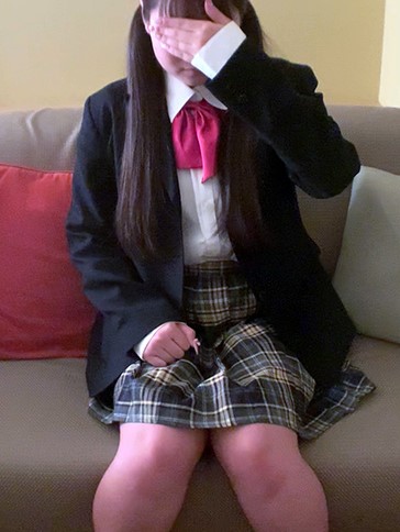 [FC2-PPV-2467232] 公開因為有理由珍藏的影片。無名蘿莉少女的中出性愛