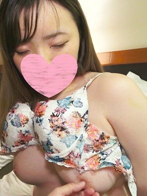 [FC2-PPV-1585314] 棉花糖巨乳姊妹4P亂交W中出！