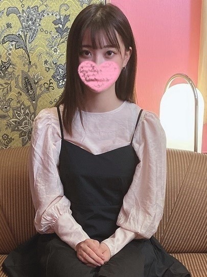 [FC2-PPV-1560667] 初拍 白皙F罩杯大學生JD 壓倒的美少女在眼前精子無限！