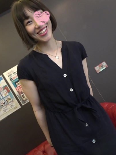 [FC2-PPV-1527417] 過去最高等級緊緻小穴！？極上苗條身材妖艷熟女全身顫抖連續高潮中出