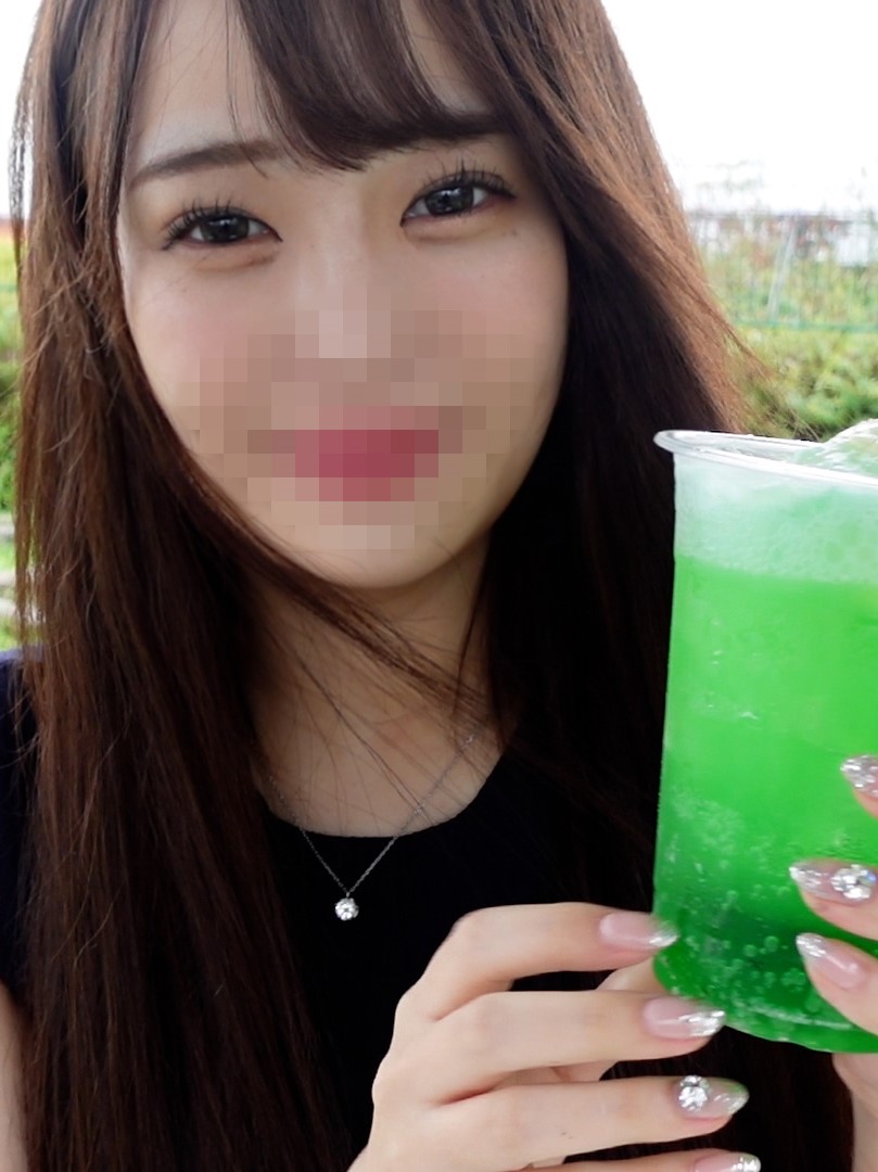 [FC2-PPV-2253450] 露臉！！【無修正】可愛性感與淫靡・・・美麗眼神白皙Gcup美女中出!!（前編）