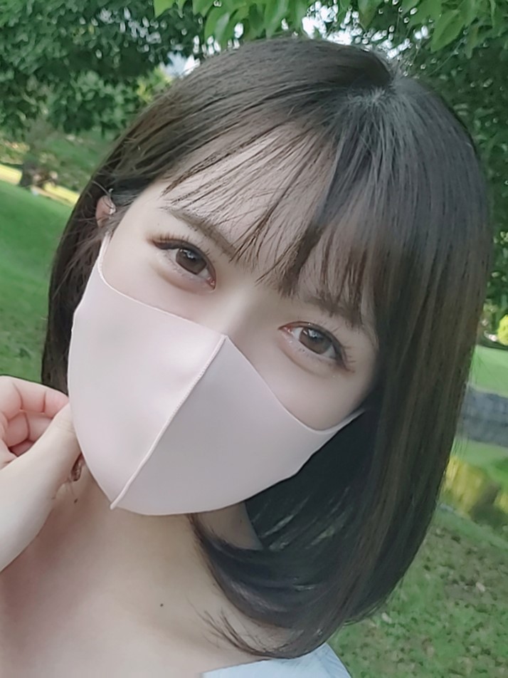 [FC2-PPV-2225938] 【無修正】美容診所櫃姐在庭園野外猥褻…