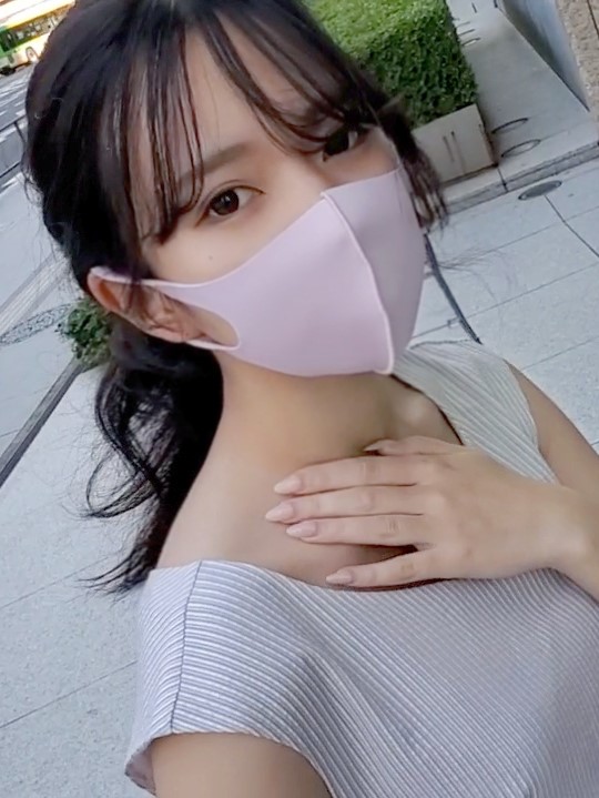 [FC2-PPV-2195395] 初攝影！！【無修正】清純派馬尾黑髪女大生！可憐外表下私處有著剛毛…害羞有感姿態受不了中出「前編」！！