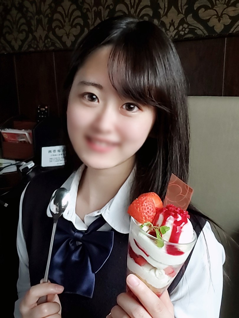 [FC2-PPV-2117800] 【無修正】車站大廳看見的10代絕對領域！帶未知世事清純女學生到房間淫行中出！！