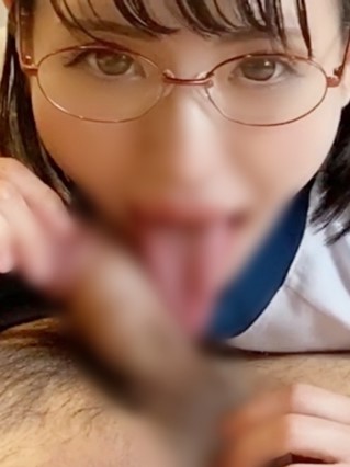 [FC2-PPV-2056474] 自拍・只有這裡看的到的露臉美女・激似女星・淫蕩過頭口交愛好不間斷2連續吞精