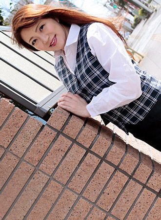 [1pondo_060518_696] 跟美女OL三秒開砲 華月櫻