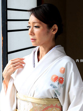 [_1pondo_060317_535] 穿和服超正淫亂女 南條玲奈