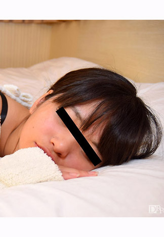 [_1pondo_032217_503] 心跳不已 ～和愛撒嬌巨乳素人妹幹砲～ 小澤華憐