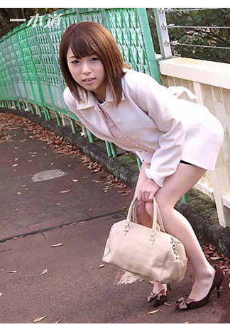 [_1pondo_010716_223] 心跳不已 ～遙控跳蛋淫約會～ 並木步