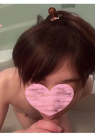 [FC2-PPV-983937] 【稀少私拍影像】天然純樸Loli成長期胸部 像聲優的女孩子　第一次的風俗玩法初口交攝影洗體服侍