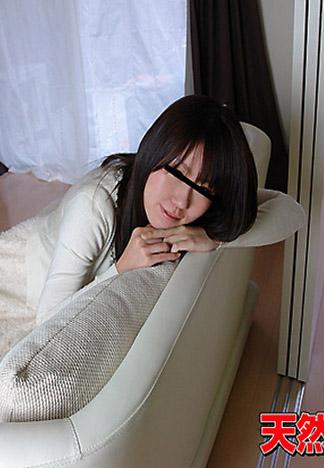 [_10musume_022412_01] 到單身女子家拜訪　～寂寞的時候就是要自慰～