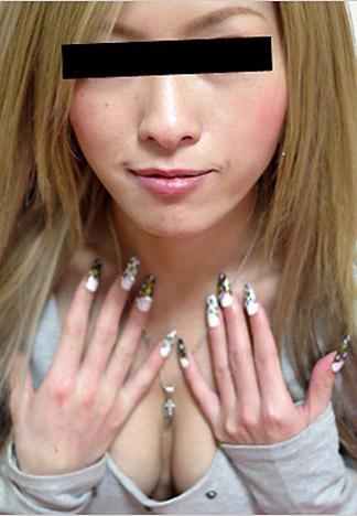 [_10musume_060912_01] 素人的工作 ～彩繪指甲纖細修長的雙手幫你手淫～