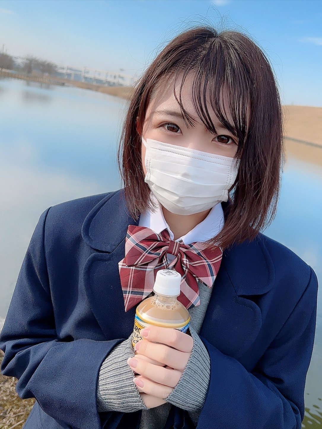 [FC2-PPV-2776443] 「初體驗在15歳…」對我絕對服從的班上優等生實際上是壞孩子・・・蘿莉聲音快樂淫蕩有感從順身體2回中出！！（長編）