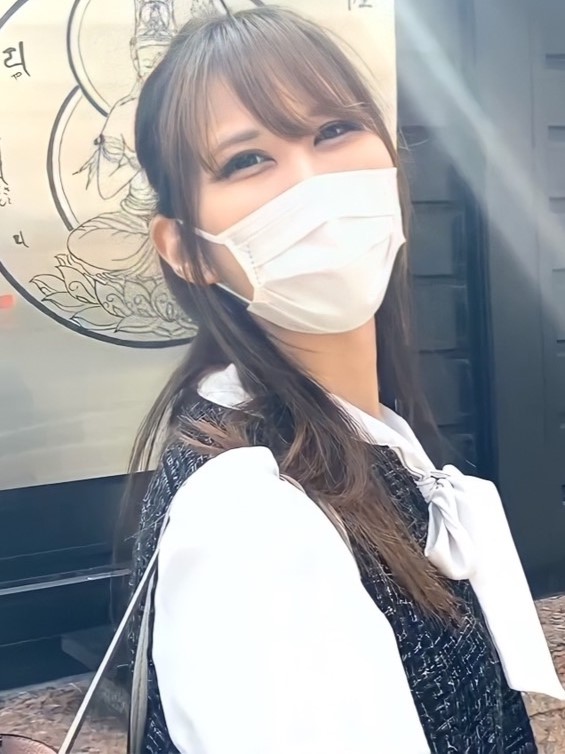 [FC2-PPV-2751217] 幼稚園老師美優買東西想交往聯絡而來 超敏感・發狂體質